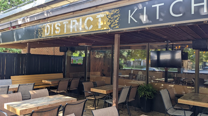 District Kitchen + Bar